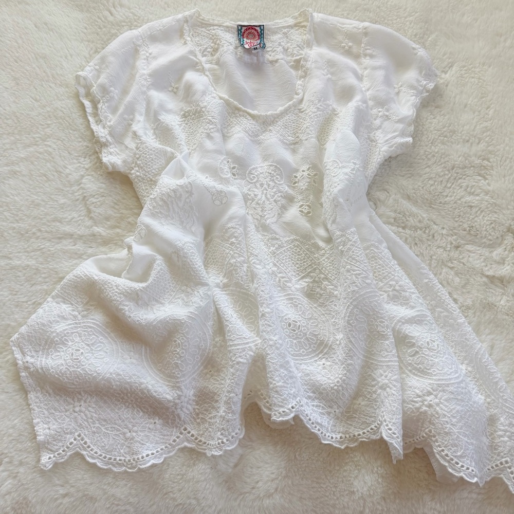 White Embroidered Boho Blouse  Johnny Was  Size M